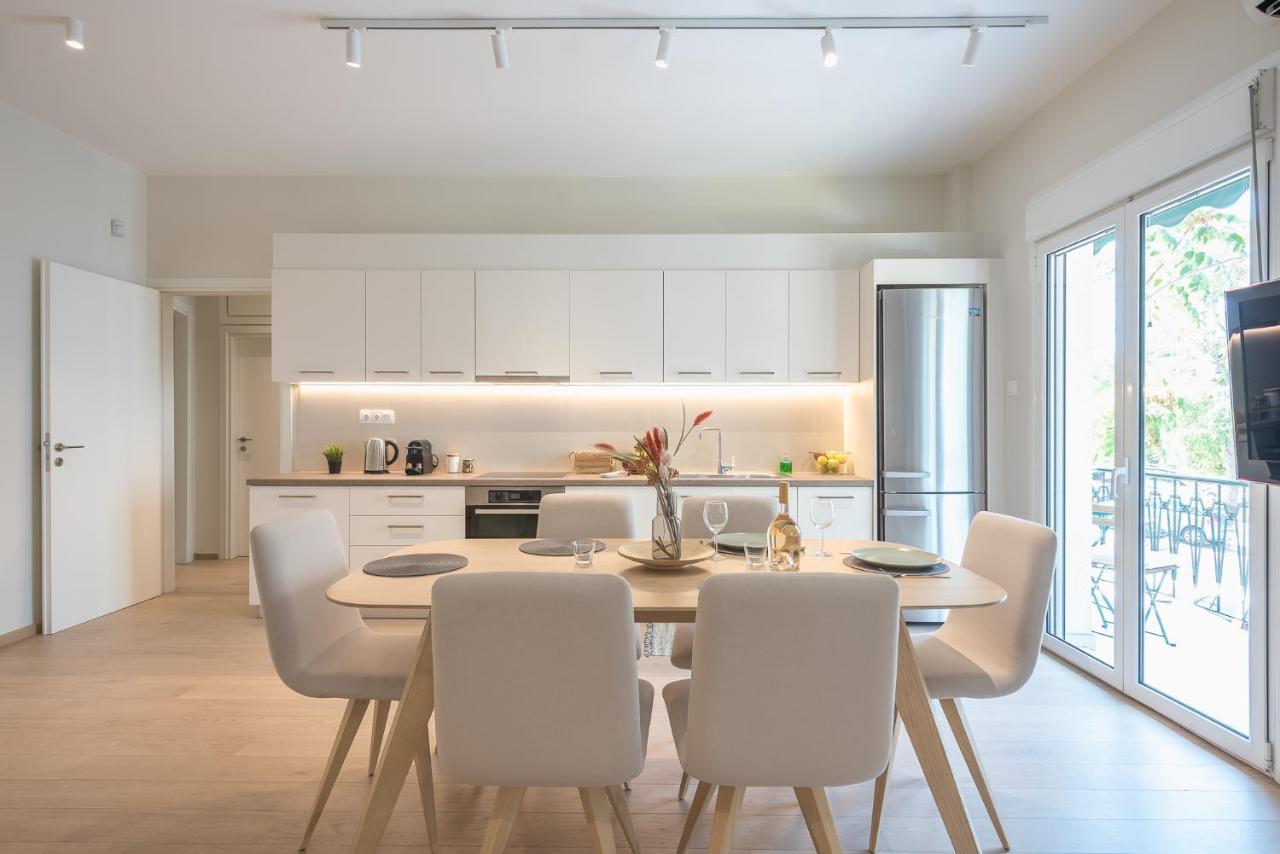 Stylish 2Bdr Apt By Acropolis Athen Exterior foto