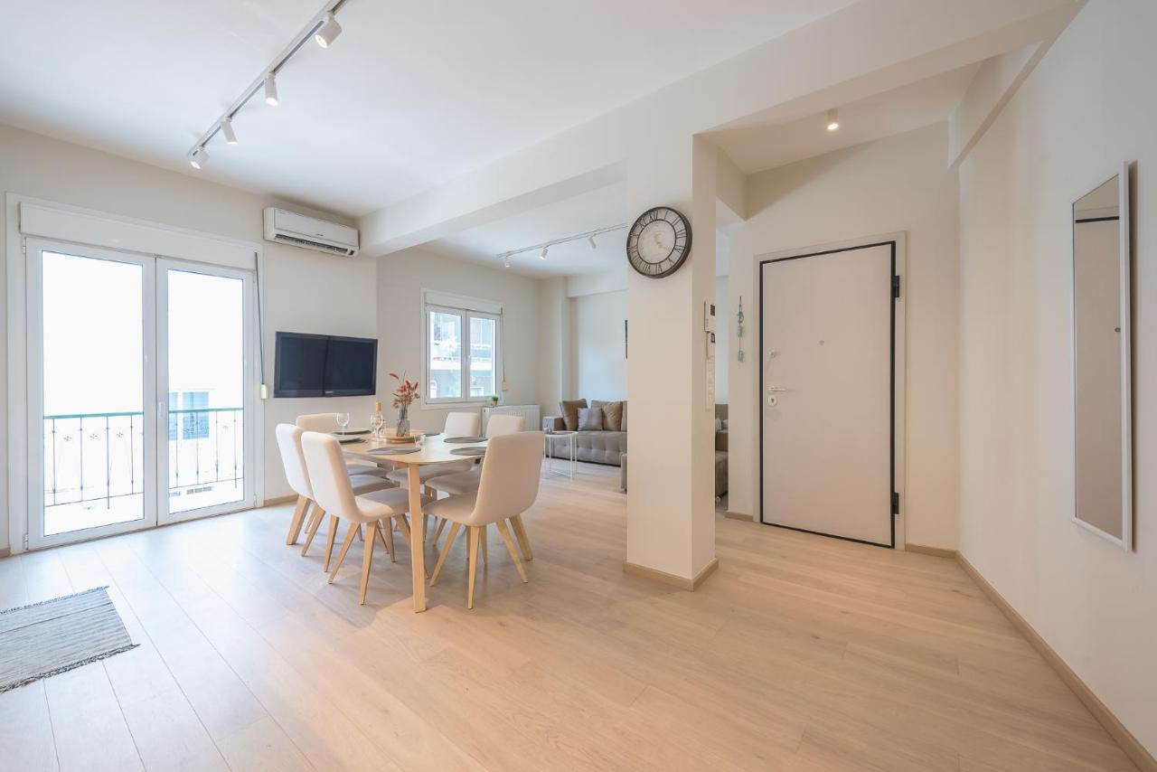 Stylish 2Bdr Apt By Acropolis Athen Exterior foto