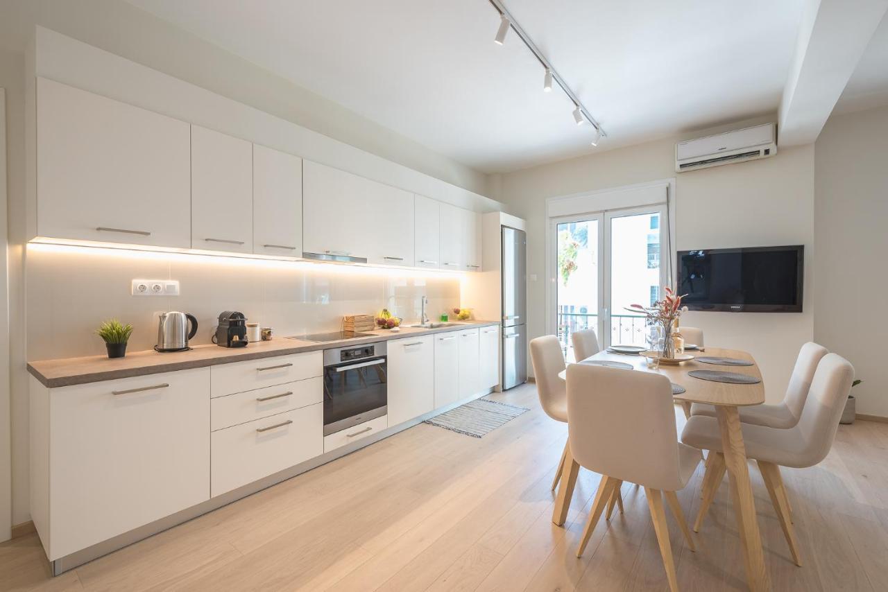 Stylish 2Bdr Apt By Acropolis Athen Exterior foto
